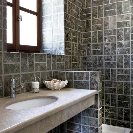 Ilakia מלון דירות