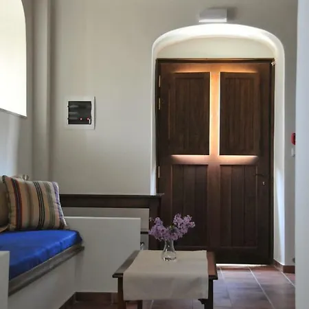 Ilakia מלון דירות 3*